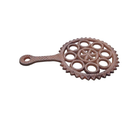 Antique Cast Iron Trivet Sawtooth Sun Circles Round Hot Plate / Wall Hanging - Picture 8 of 11